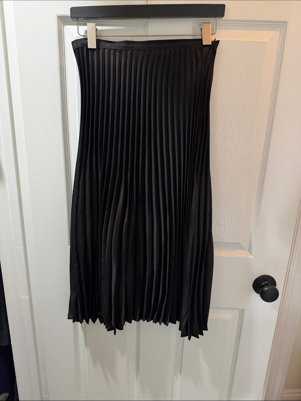 Banana Republic Factory Black Pleated Midi Skirt